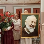 Wprowadzenie obrazu o. Pio